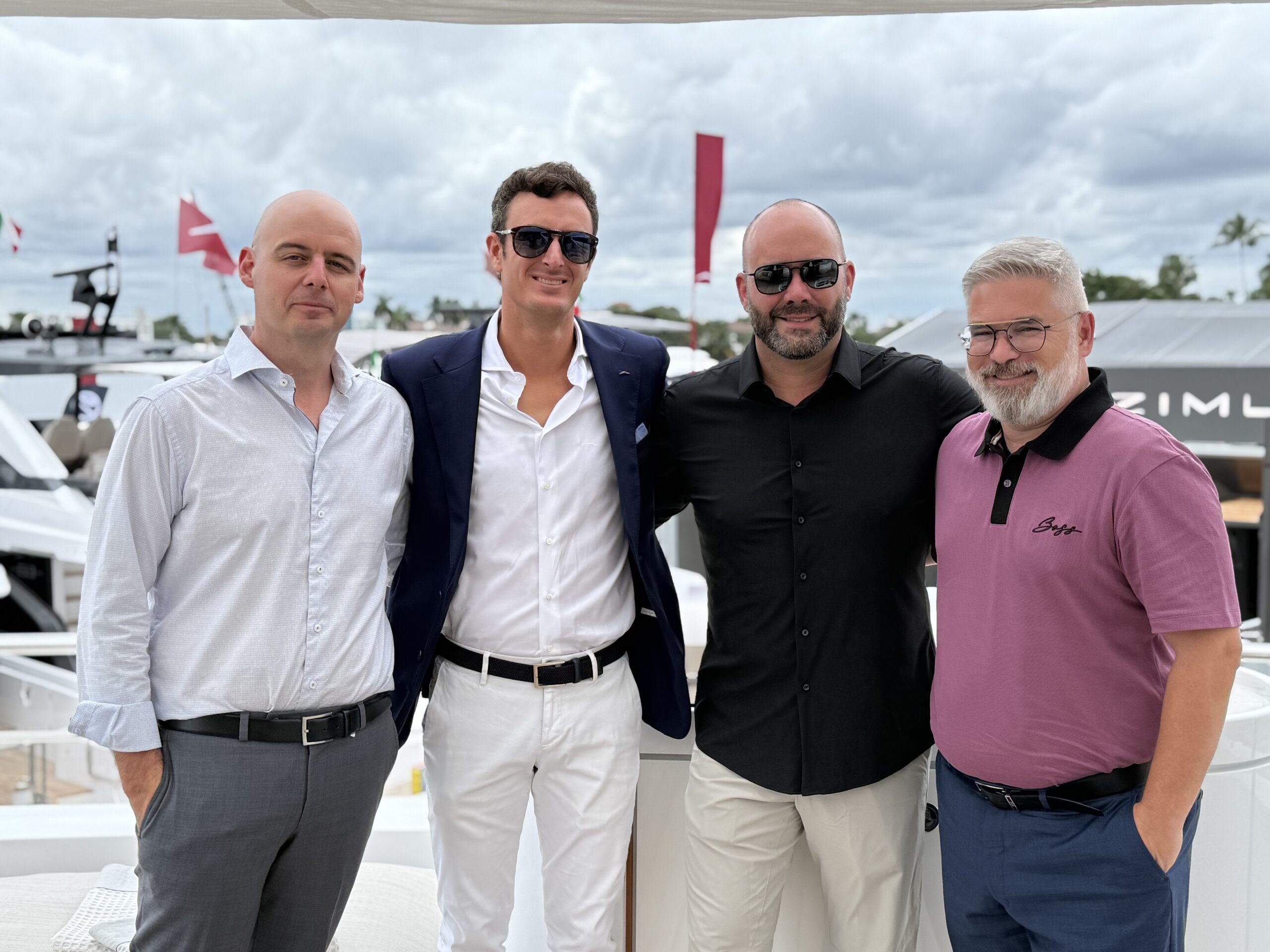 1_AZIMUT Azimut Americas sales manager Giorgio Sarti (second from left) with Marine 360 team members. PHOTO COURTESY AZIMUT