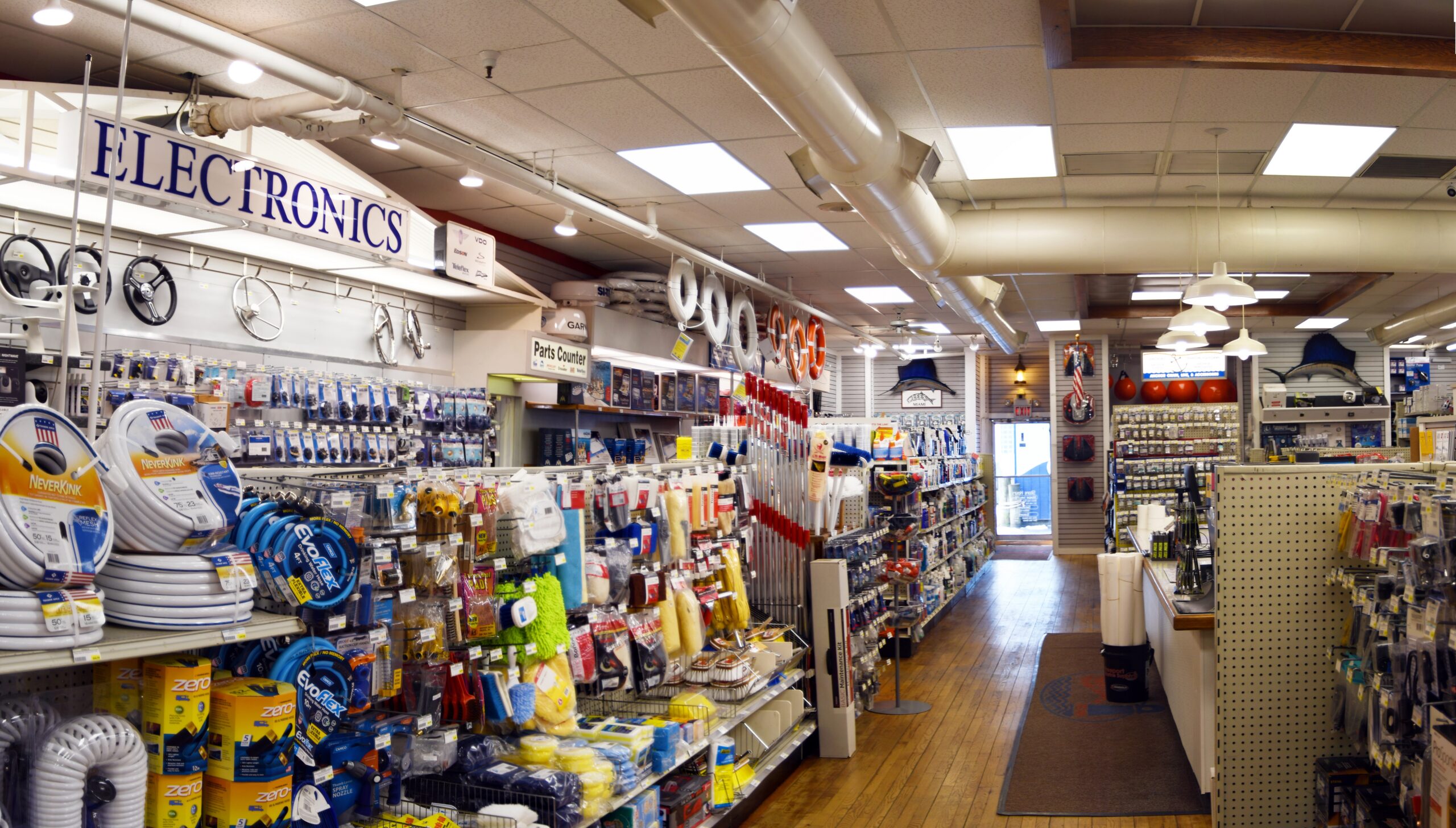 The retail space, 
though extensive, is a fraction of the size of the inventory storerooms above, below and adjacent to it. DAVID CONWAY PHOTO