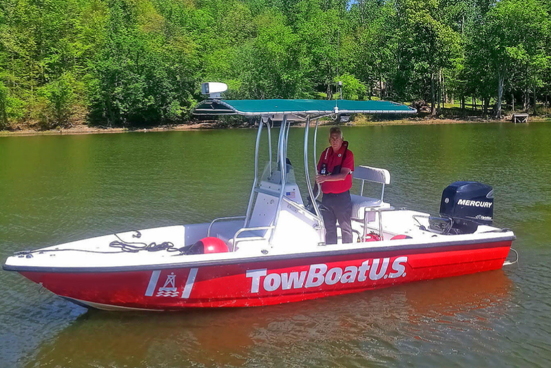 1_TOWBOATUS-260429 PHOTO COURTESY BOATUS