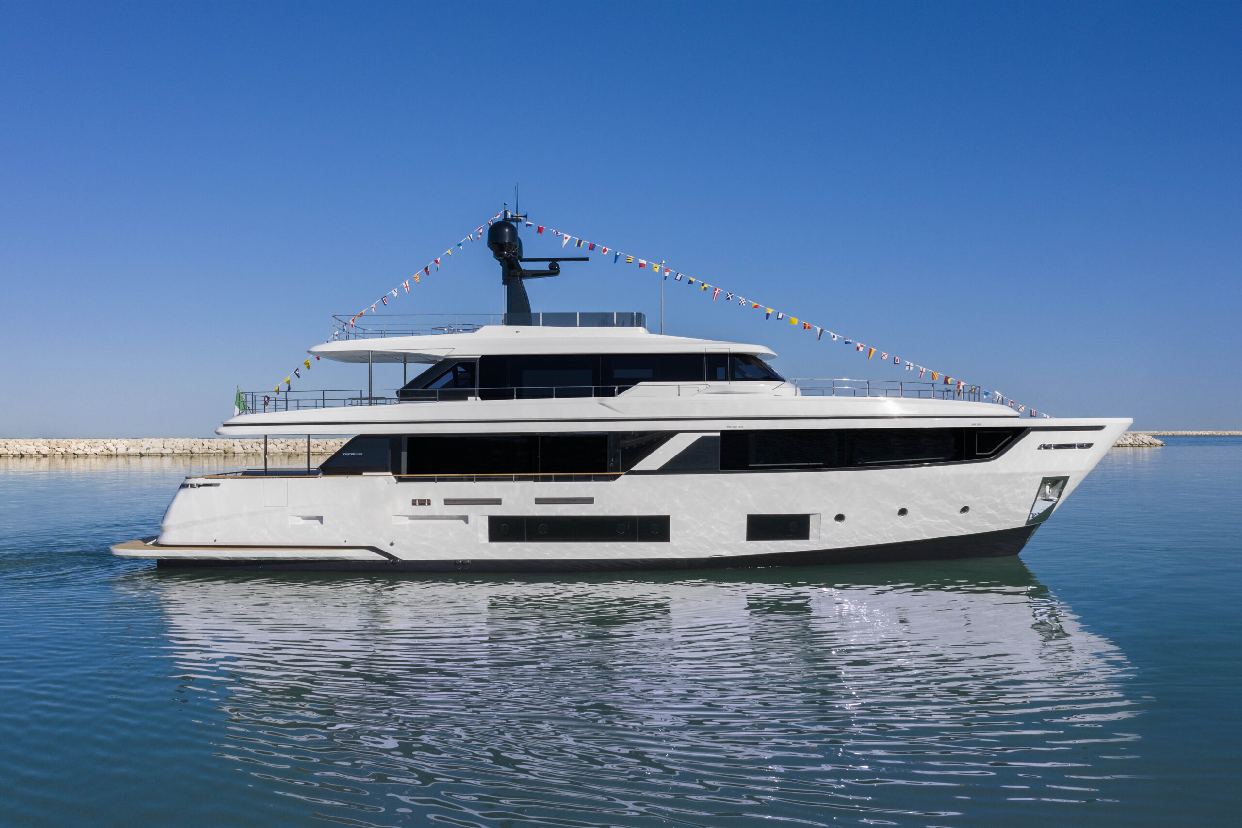 02. Custom Line_Navetta 30 #2_Launch 02. Custom Line_Navetta 30 #2_Launch