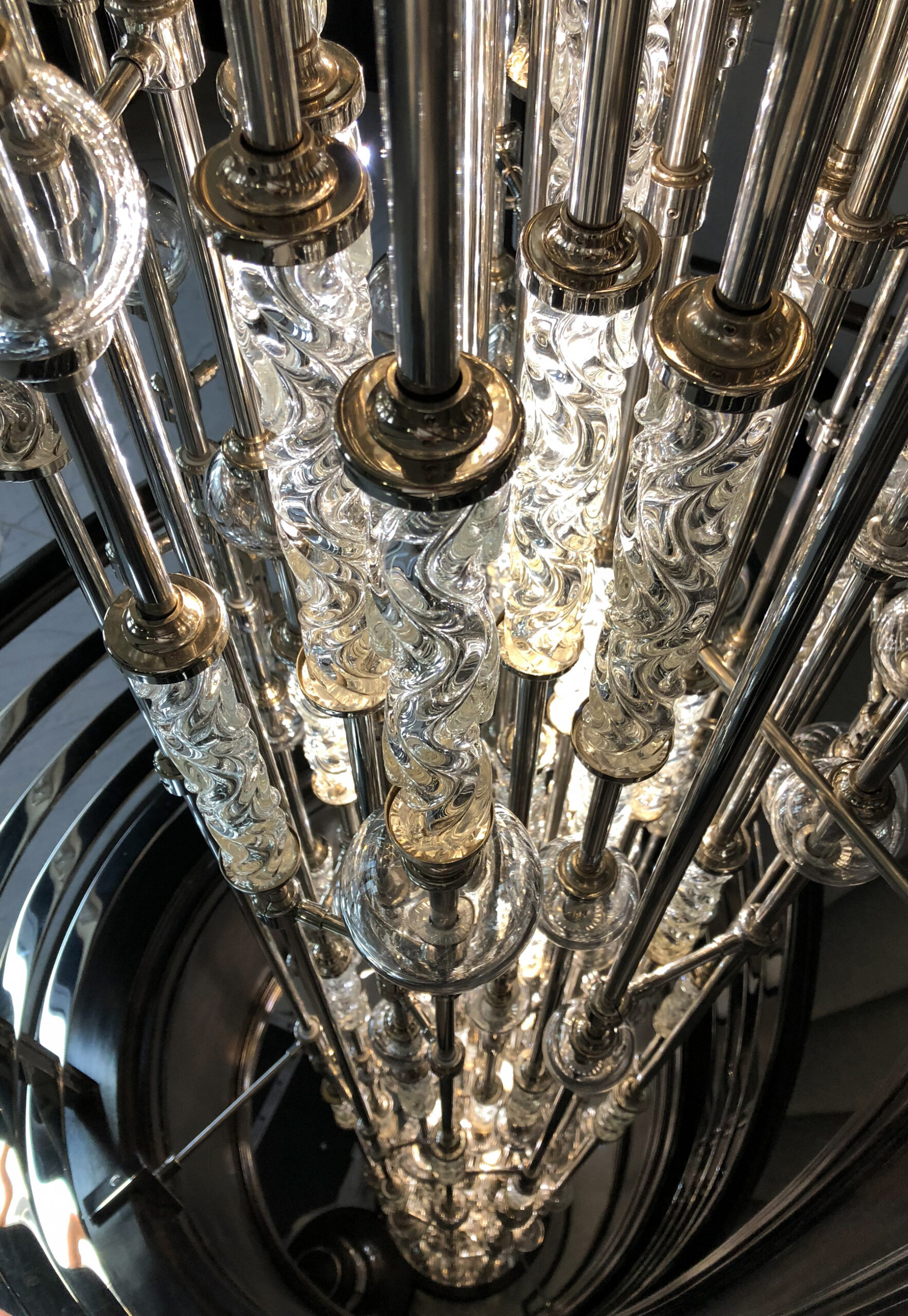 Aquila_Chandelier_Temeloy Lighting_IMG_7902[1]