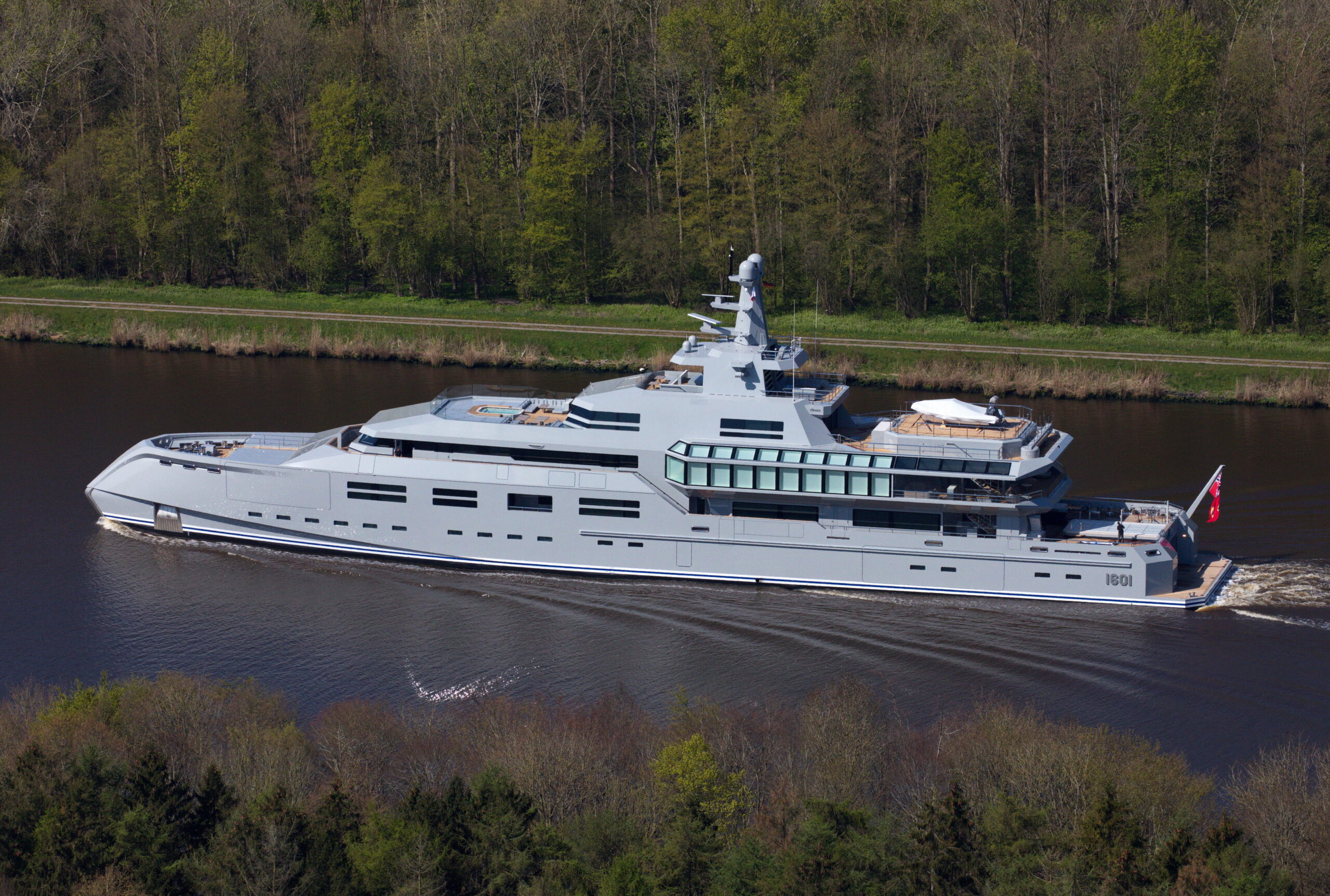 Lurssen Norn 1 – Delivery ©Carl Groll Lurssen Norn 1 - Delivery ©Carl Groll