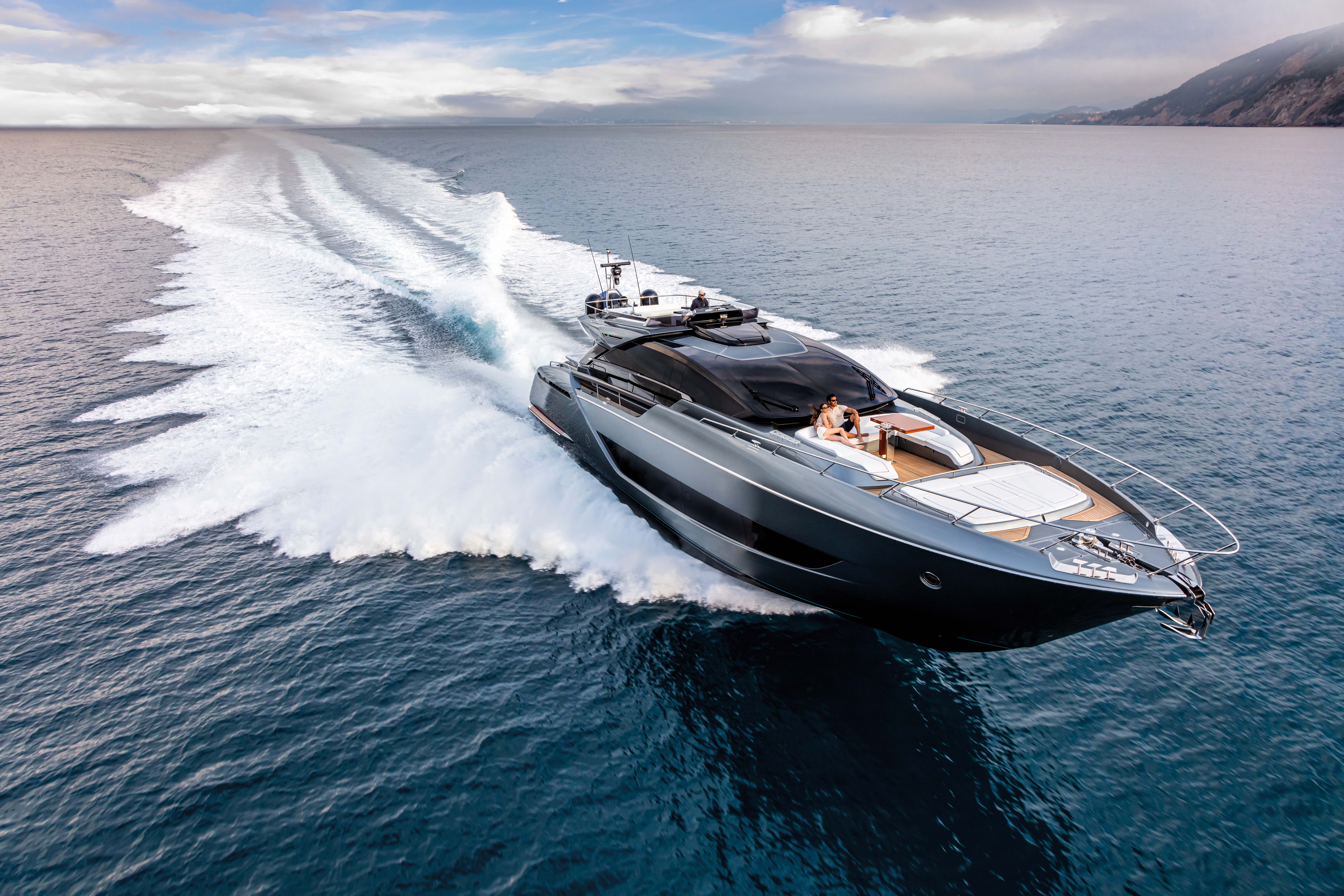 Riva 88 Folgore_Exterior (10)