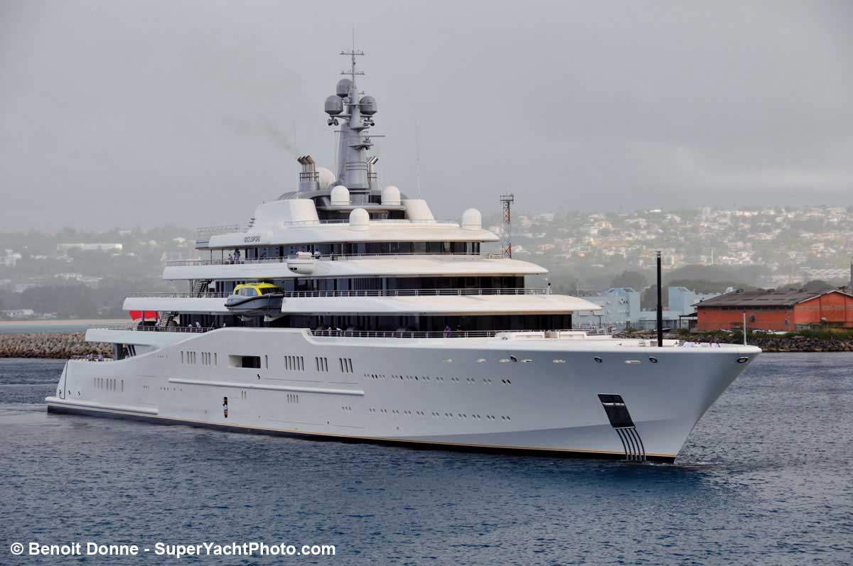 Eclipse-BenoitDonne-superyachtphoto