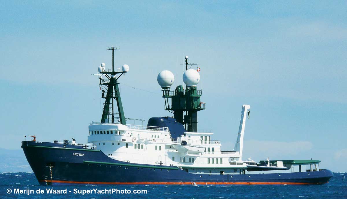 ArcticP-Merijn-de-Waard-SuperYachtPhoto