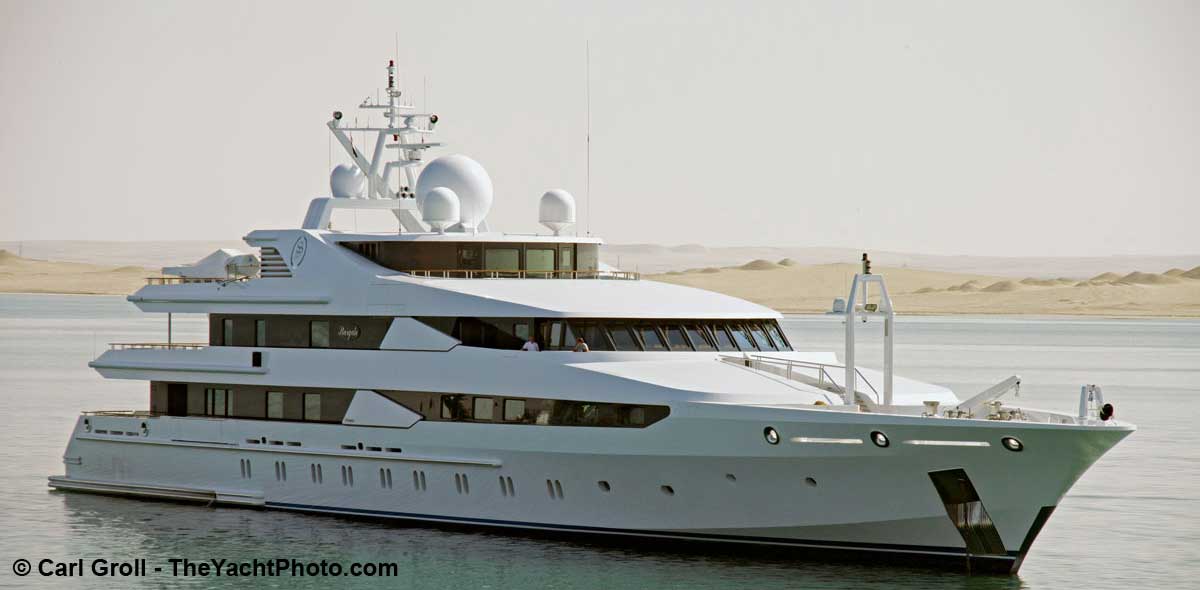 Stargate-CarlGroll-theyachtphoto.com Stargate-CarlGroll-theyachtphoto.com
