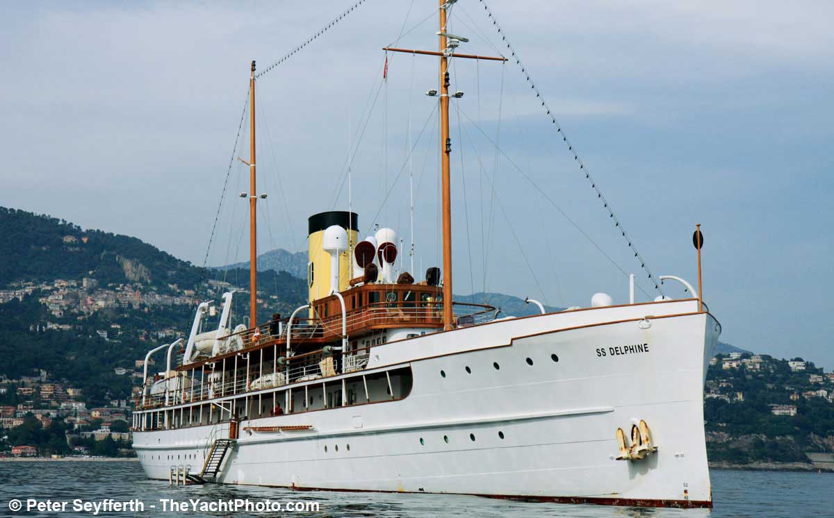 Delphine-PeterSeyfferth-theyachtphoto Delphine-PeterSeyfferth-theyachtphoto