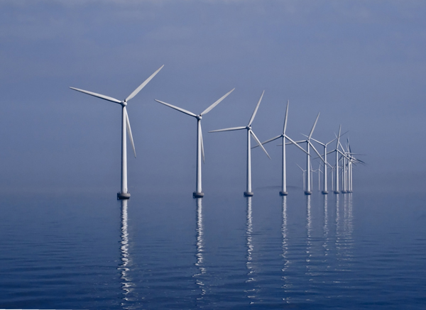 Middelgrunden_wind_farm_2009-07-01_edit_filtered-PhotoByKimHansen-WikimediaCommons Middelgrunden_wind_farm_2009-07-01_edit_filtered-PhotoByKimHansen-WikimediaCommons