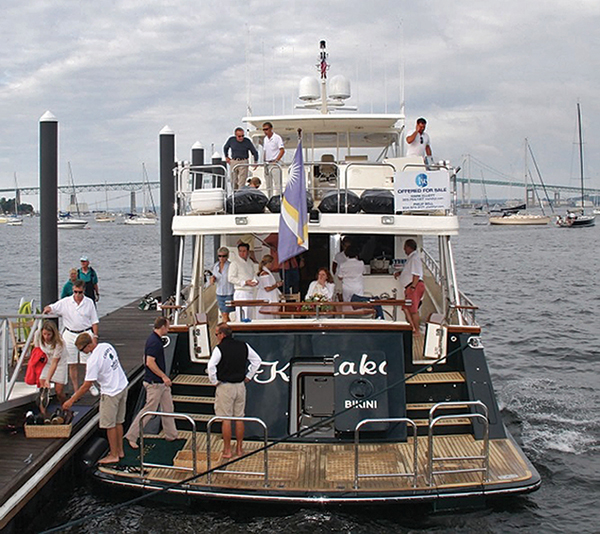 MW_Newport2013-Kakawi-Docking MW_Newport2013-Kakawi-Docking