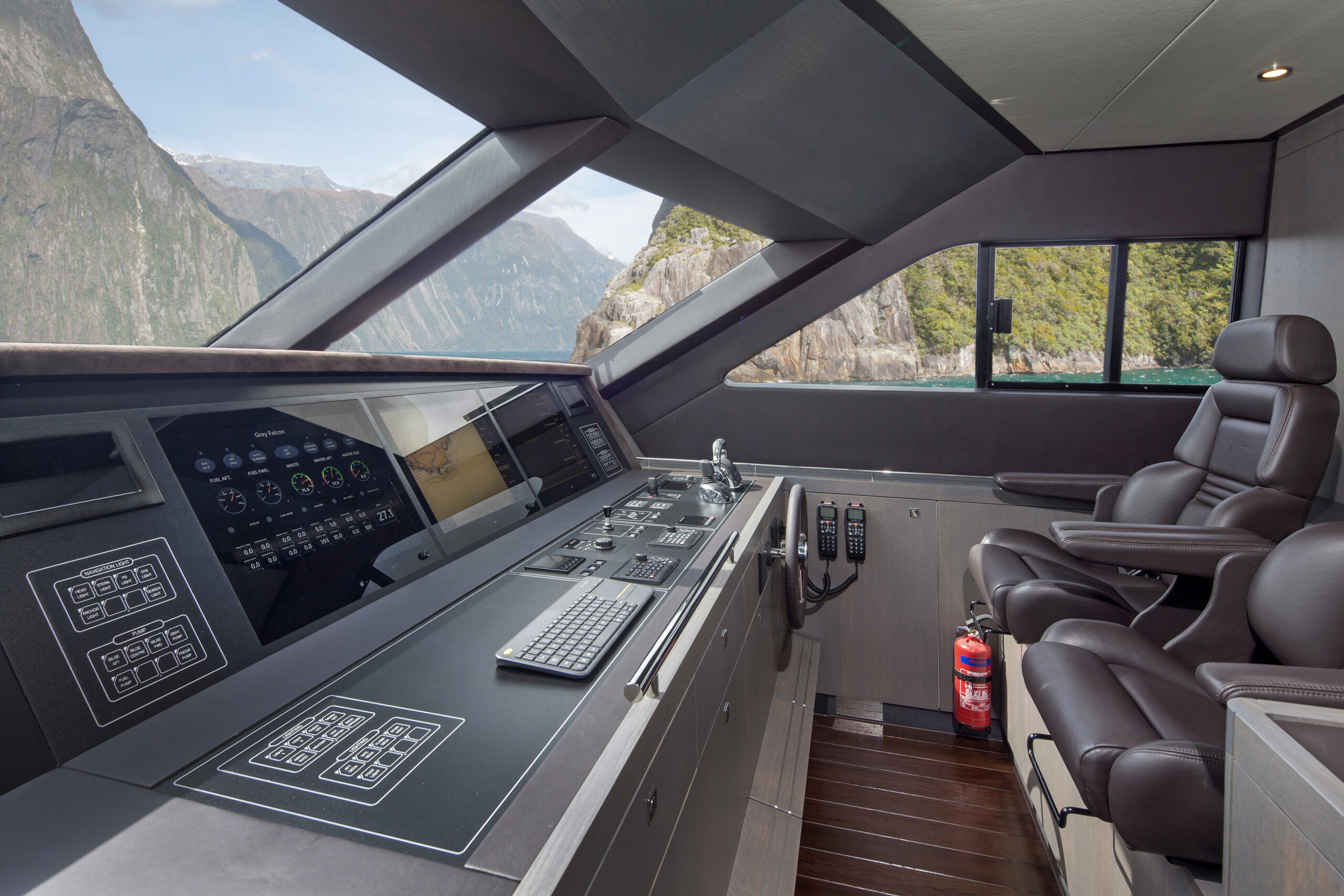 BN110_CTWO_Grey_Falcon_Helm_station She also contains a wealth of other smoothly integrated technological elements, including twin 26 kW Northern Lights generators. There are two electrically adjustable seats at the helm, and the suede-lined dashboard comprises comprehensive navigational equipment by Simrad.