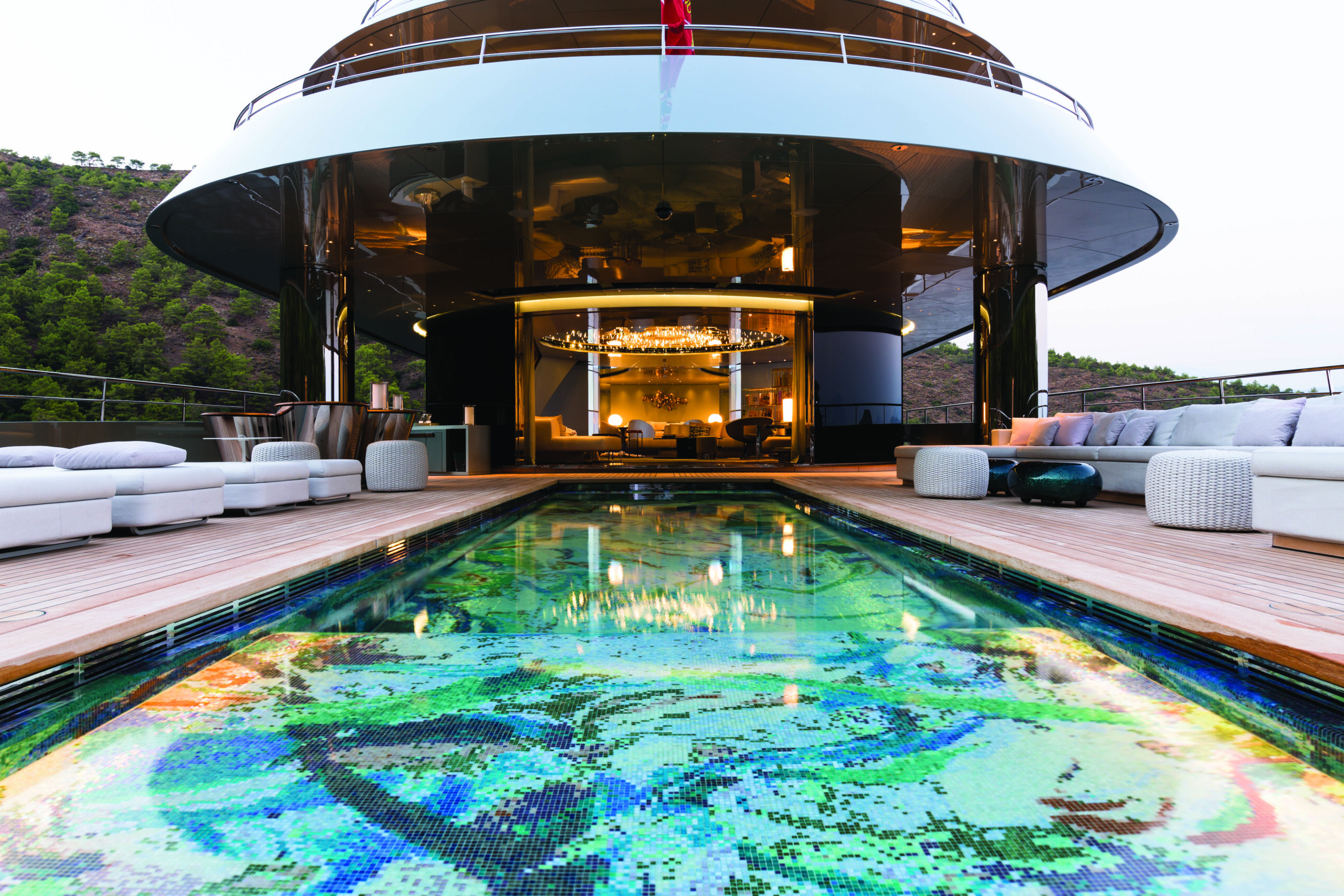 Feadship Savannah | Main Deck Aft Feadship Savannah | Main Deck Aft