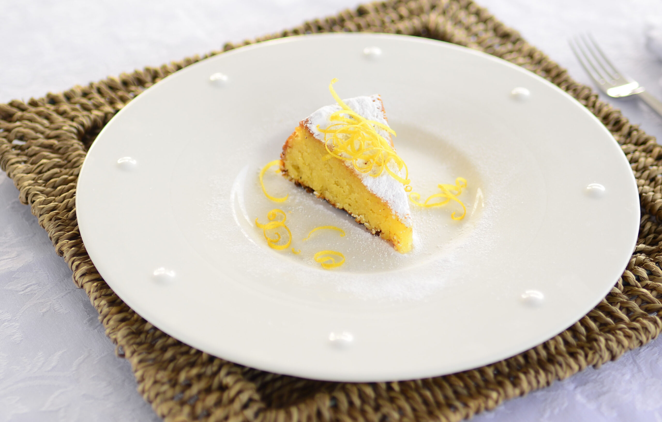 Lemon almond cakePhoto by Federica Feliziani