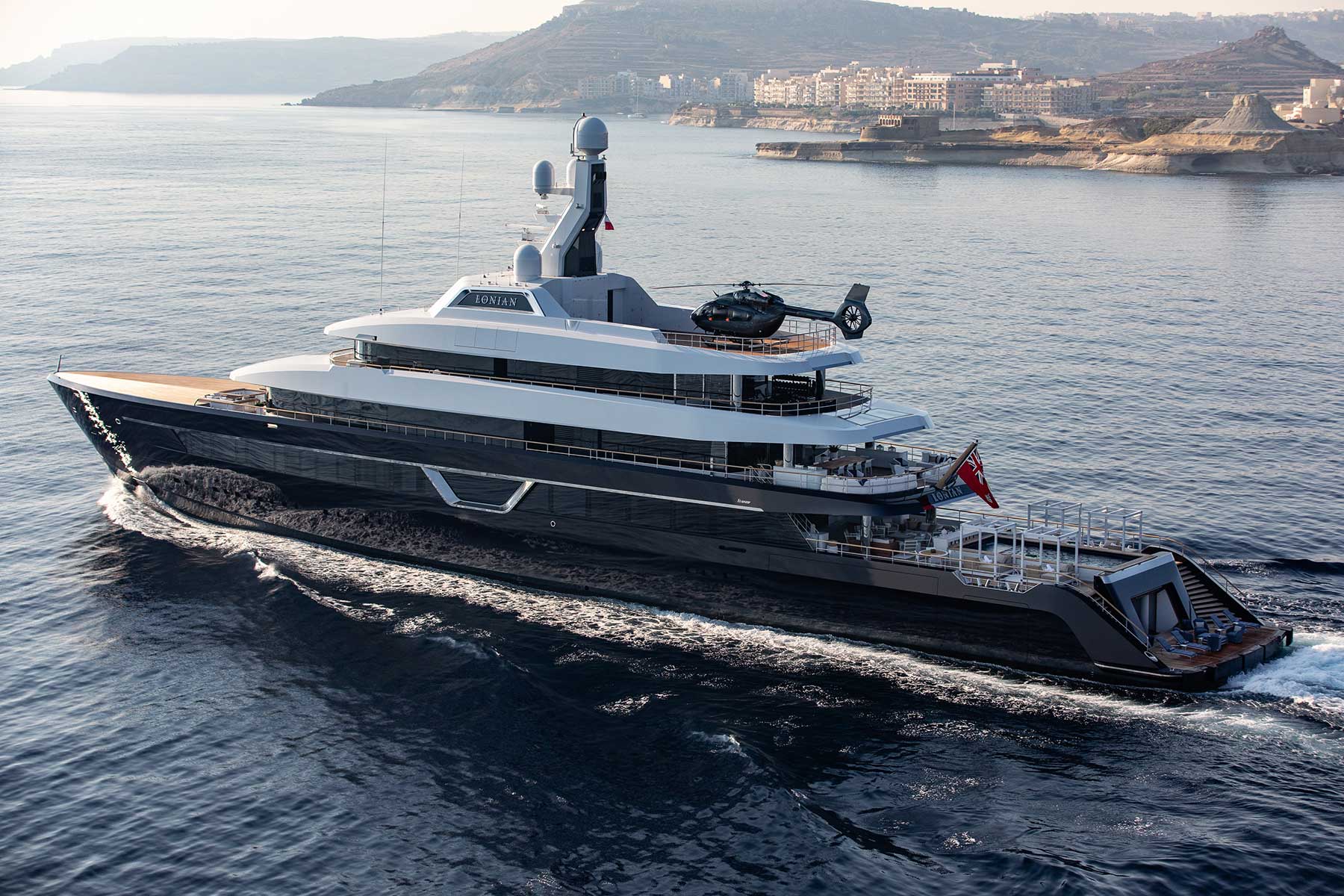 Feadship-Lonian-05 Feadship-Lonian-05
