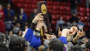 2026 NCAA ice hockey trophy