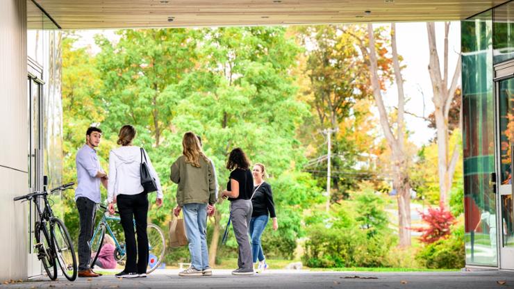 Gregoire Winston ’26 stops outside the Kennedy Center for Theatre and the Studio Arts during a campus tour.