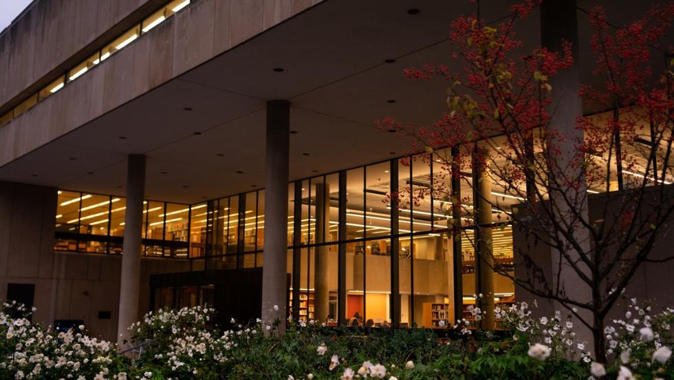 Gilman Library Hamilton Mourns Former Trustee Gilman Burke ’54 - News - Hamilton College