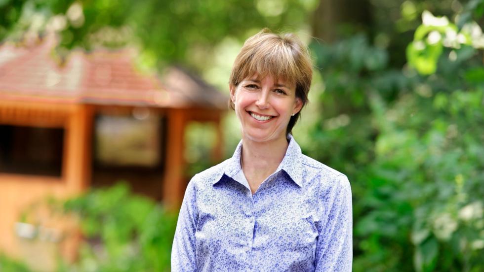 Mary McLean Evans ’82.
