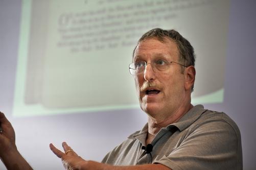 Isserman Pens Essay on DSA Representation in Congress