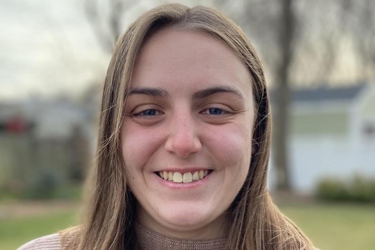 Shiebler &rsquo;21, Burson Work on New Approach to Intro. Physics