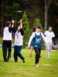 Sriracha, Hamilton’s women’s ultimate frisbee team, hosted a round-robin tournament.