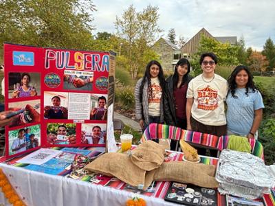 La Vanguardia runs the Pulsera Project on Martin's Way to raise money for fair trade Central American artisans.