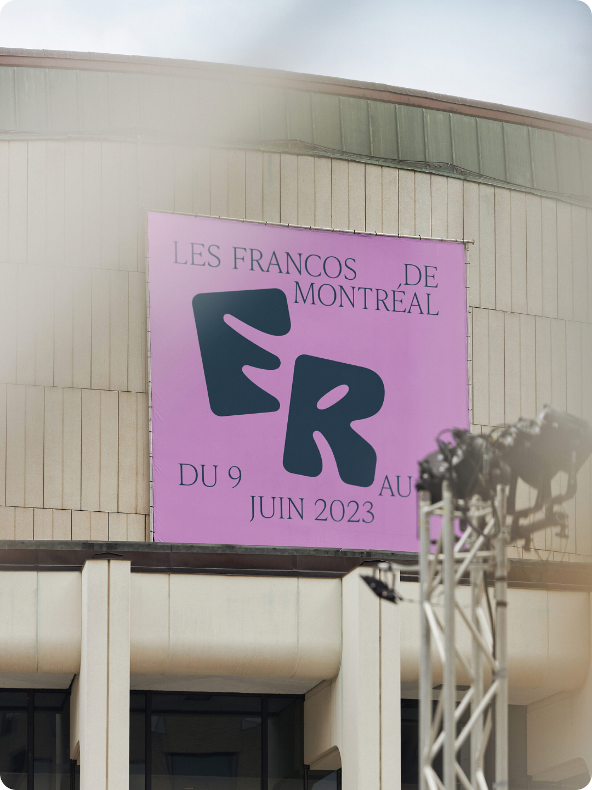 16 3 SPECTRA FRANCOS