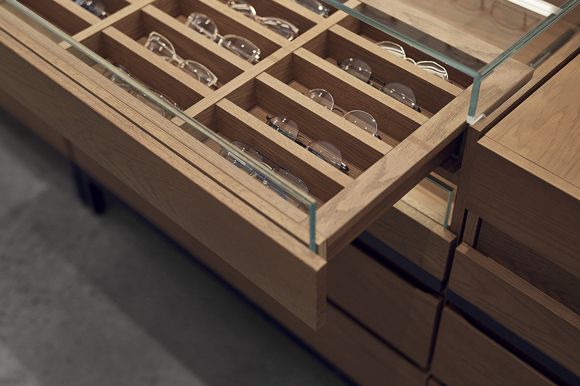 02 2 New Look Exp Client 2022 04 num