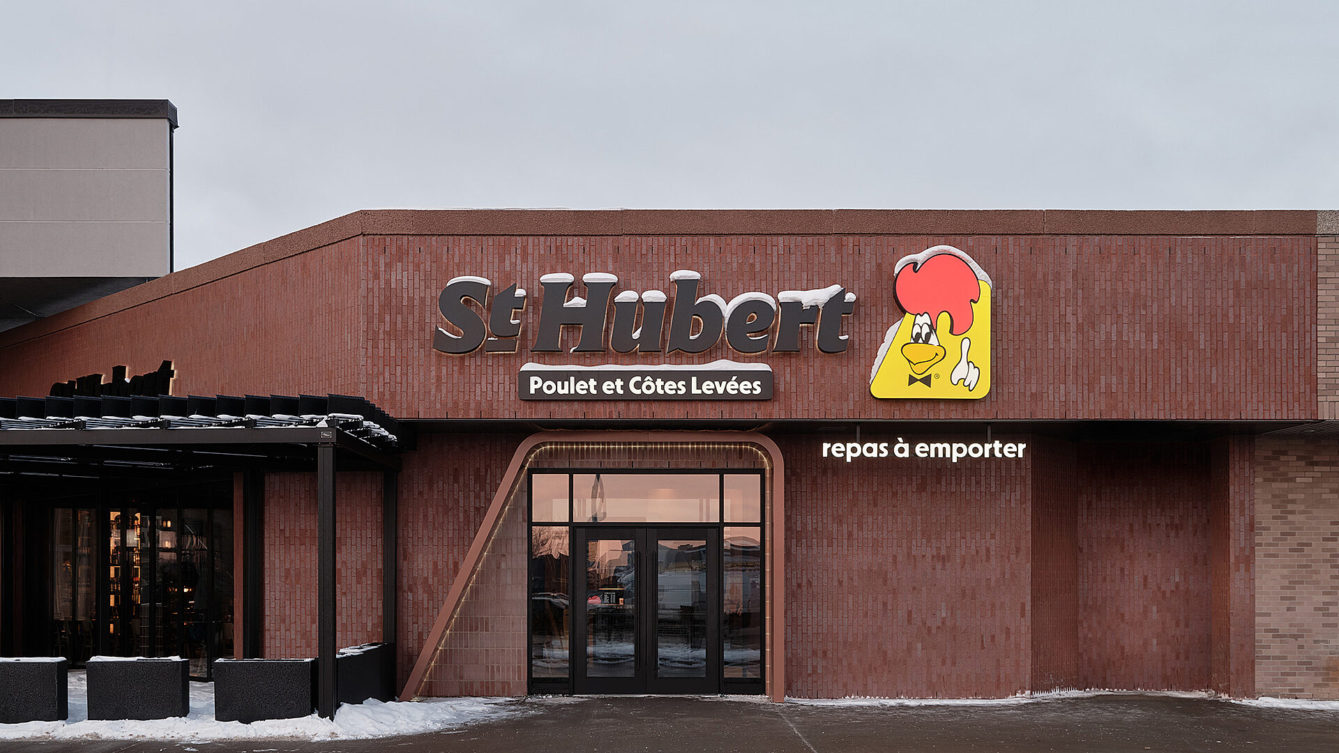 01 LG2 St Hubert Carefour 0812