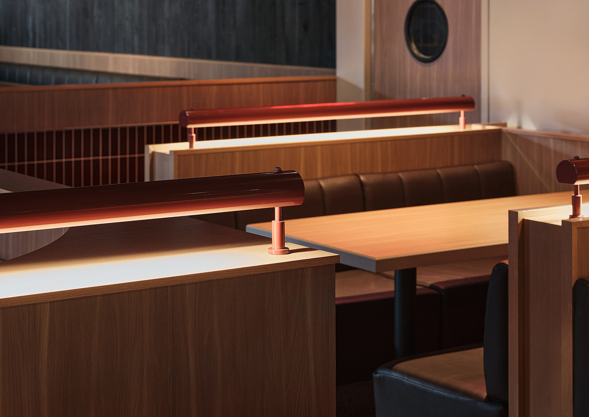 04 LG2 St Hubert Carefour 20386