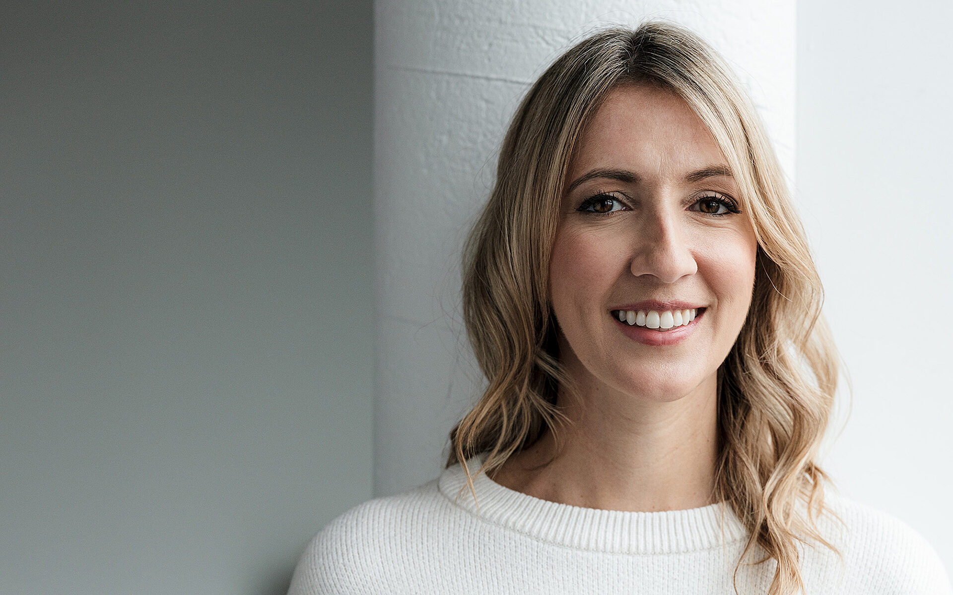 Laverdiere Alexandra 1920 1200 closer