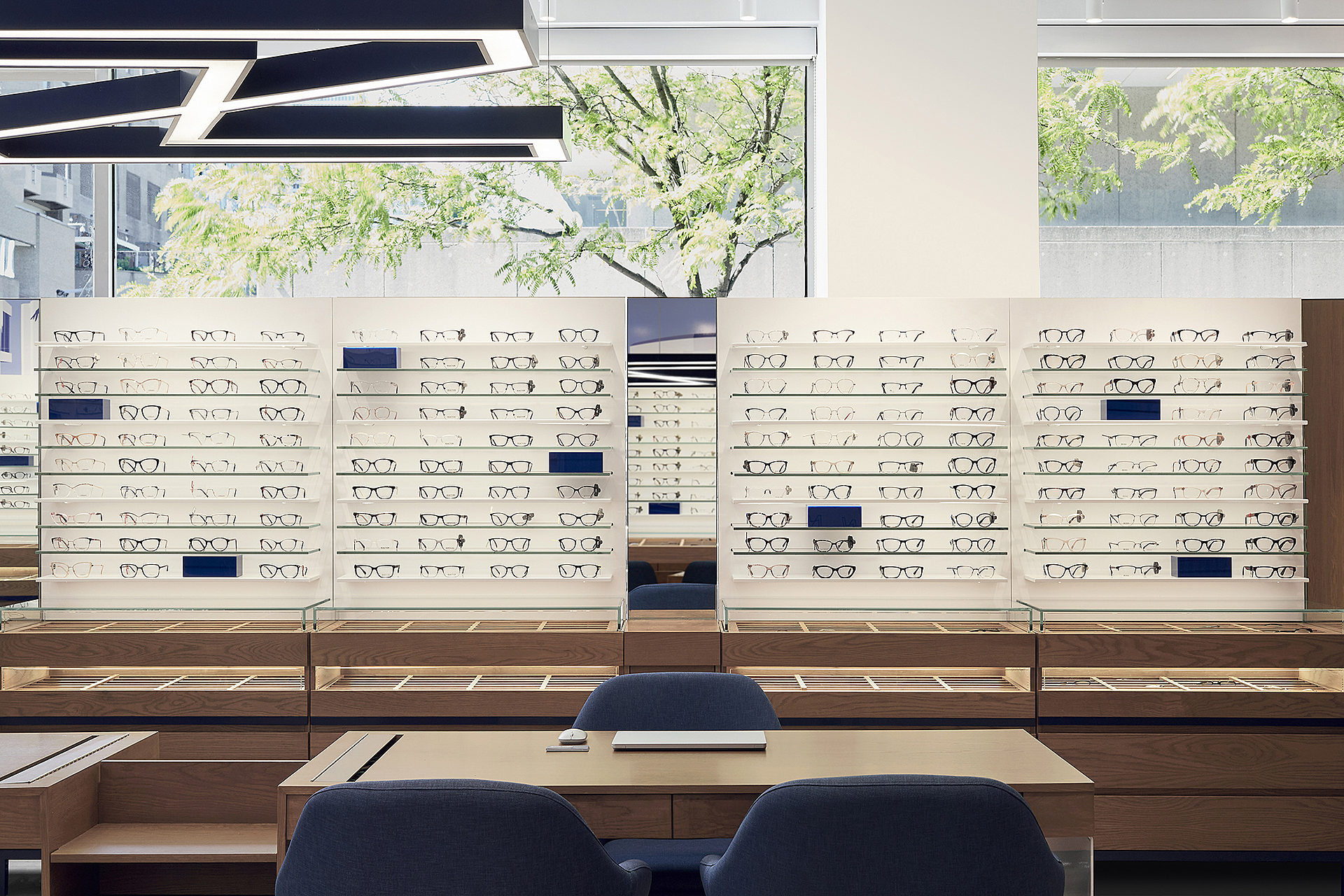 00 New Look Exp Client 2022 01 num