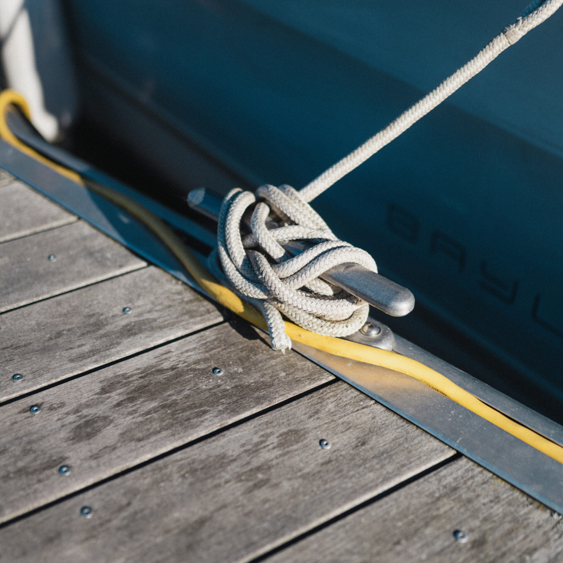 09 2 PEEK Casey Mendoza