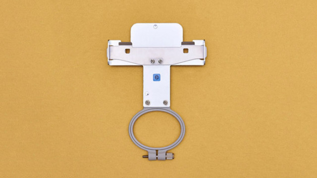 Compact Embroidery Hoop