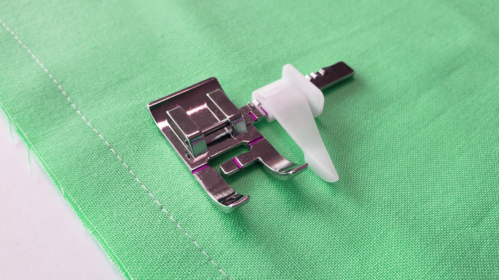 5/8" Adjustable Seam Guide Foot