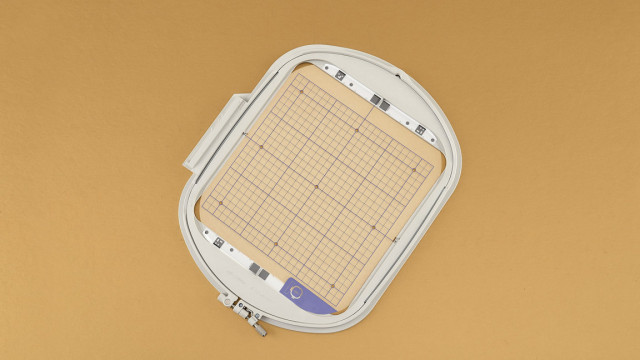 IQ Intuition Positioning Embroidery Hoop and Grid (9 1/2" X 9 1/2")