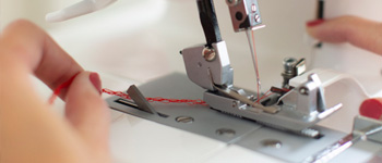 thread cutter on the Vibrant serger