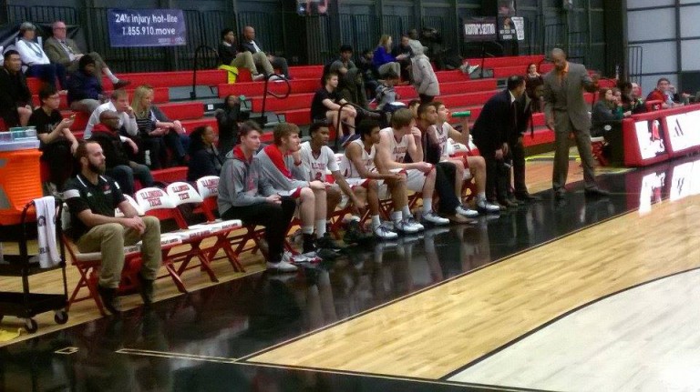 Sam Rarick IIT snaps losing streak without leading scorer - Medill Reports Chicago