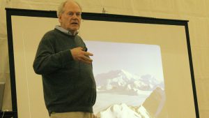 George Denton talked about how ice age melts reveal important clues regarding abrupt climate change. (Abigail Foerstner/MEDILL)