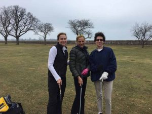 From left: Trish Organ, Leslie Rachlin and Nancy Liljedahl get ready to tee off