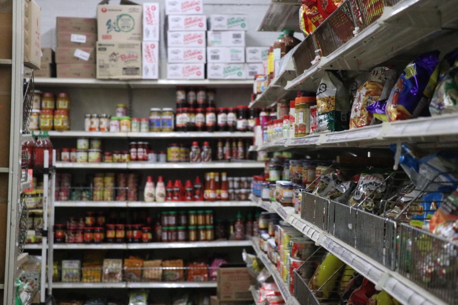 Asian supermarkets in Chicago serve as community hubs. Now they’re bracing for effects of tariffs.