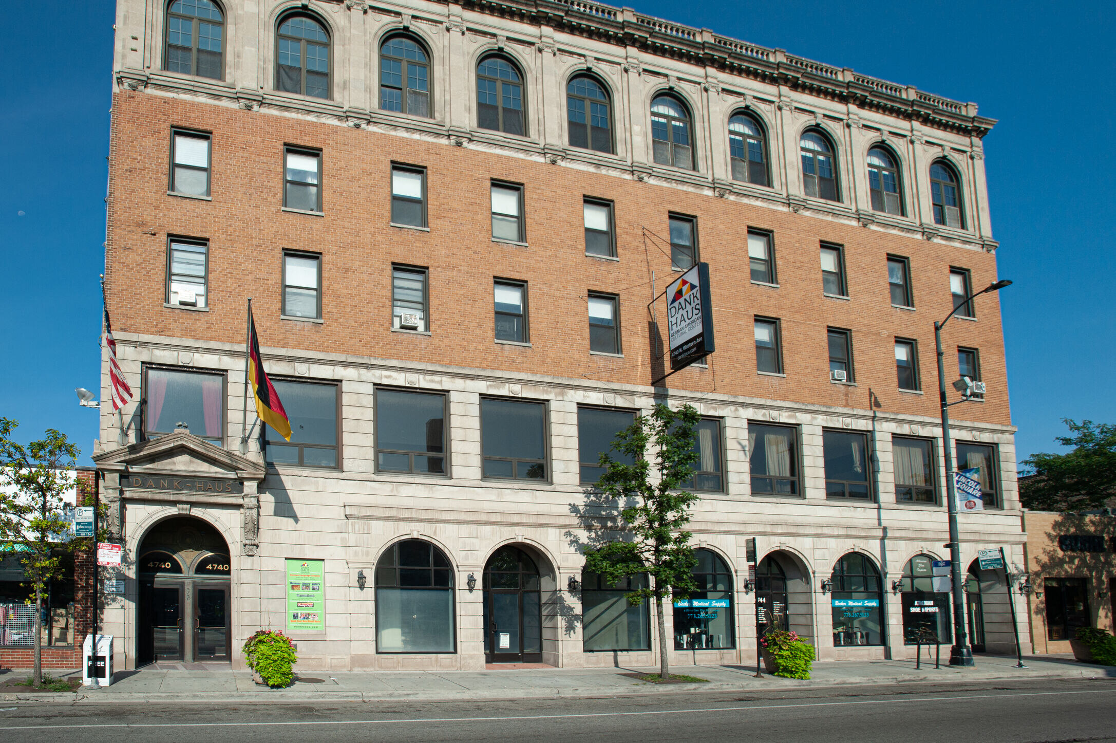 Bank-Haus building in Chicago