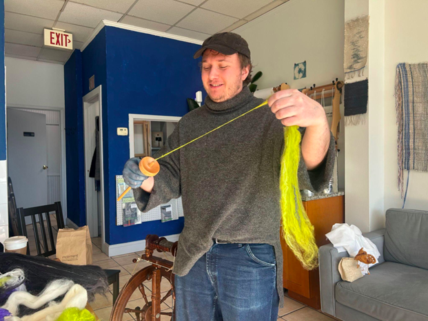 Chicago business owners’ ‘love letter to the Luddites’ expands as they work to open city’s only fiber mill