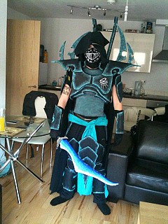 Cosplay.com - Dark Eldar Archon from Warhammer 40,000 by