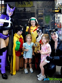 Cosplay.com - Catwoman from Batman by Naked_librarian