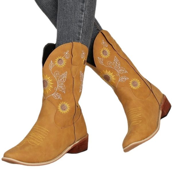 Embroidered sunflower figure fashion Martin boots - Image 4