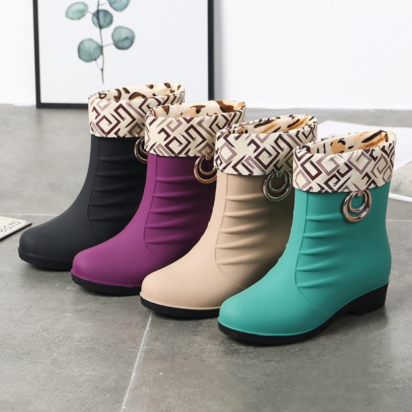 Women's Middle Tube Non-slip Warm With Velvet Rain Boots - Image 4