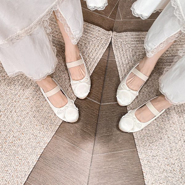 Women's Bow Tie Silk Satin Flat Shoes - Image 3