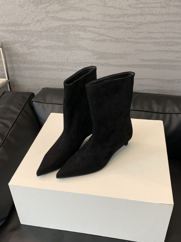 Low Heel French Retro Pointed Ankle Boots - Image 6