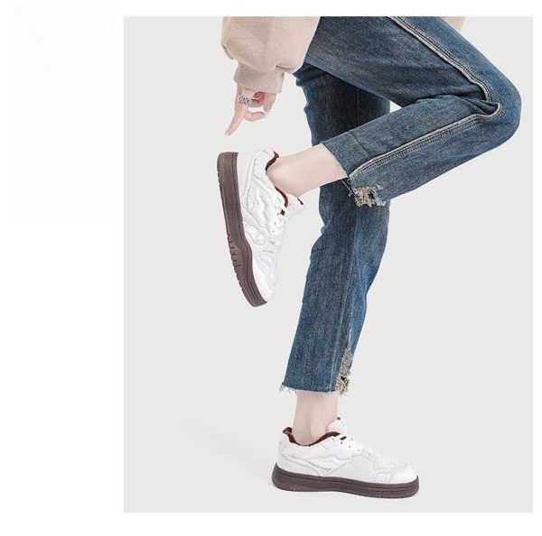 Shock-absorbing Wear-resistant Low-top Winter All-matching Casual Trendy Fleece-lined Women's Shoes - Image 6