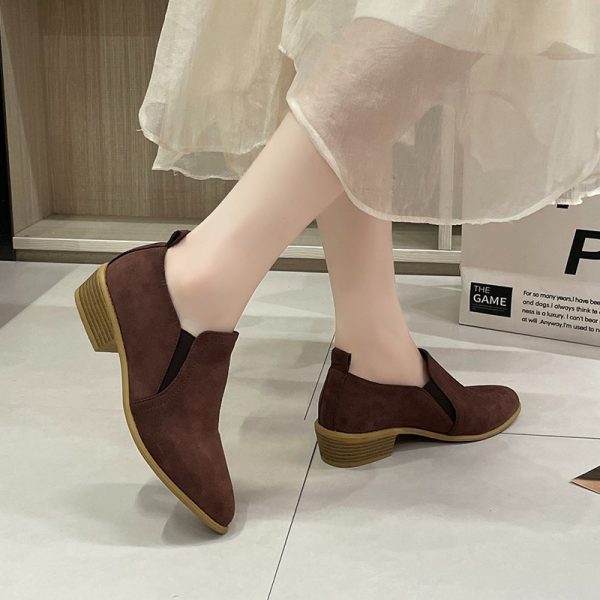 Large Size Low Heel Pointed-toe Boots - Image 3